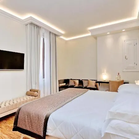 Bq House Fori Imperiali Luxury Rom